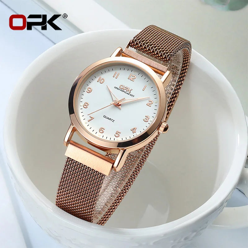 8115 Magnetic Strap With Automatic Adsorption Strap Quartz Watch Women's Watch